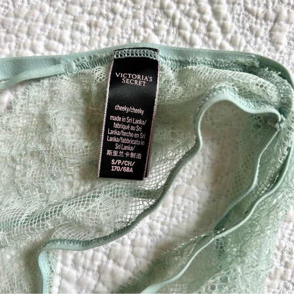 Victoria’s Secret Cheeky Panty Lot - Picture 3 of 8